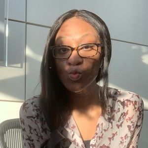 Meet your Posher, Jasmine!